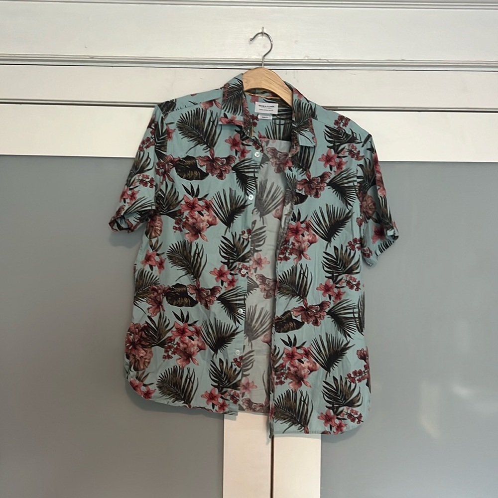 Denim & flower tropical shirt. Slim fit